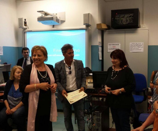 Acicatena: Corso base di Informatica 18-19-20 e 21 Maggio